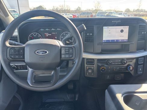 New 2026 Ford F250 XL AWD/4WD image 18