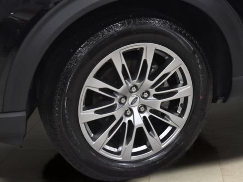 Used 2026 Ford Explorer Platinum AWD/4WD image 42