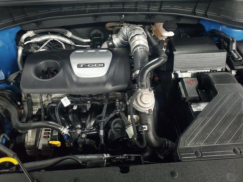 Used 2016 Hyundai Tucson Limited w/ Option Group 03 image 4