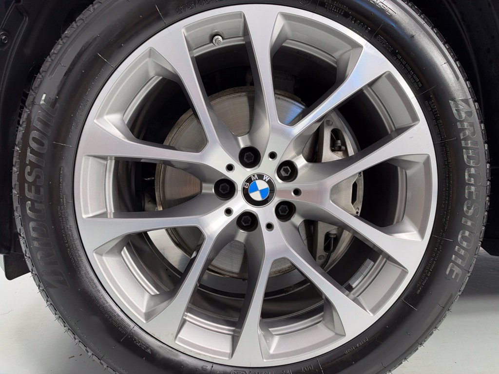 Certified 2024 BMW X5 xDrive40i w/ Premium Package AWD/4WD image 10