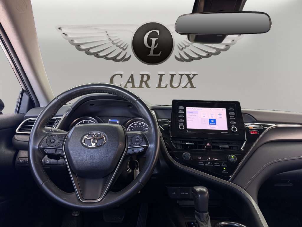 Used 2021 Toyota Camry SE FWD image 10