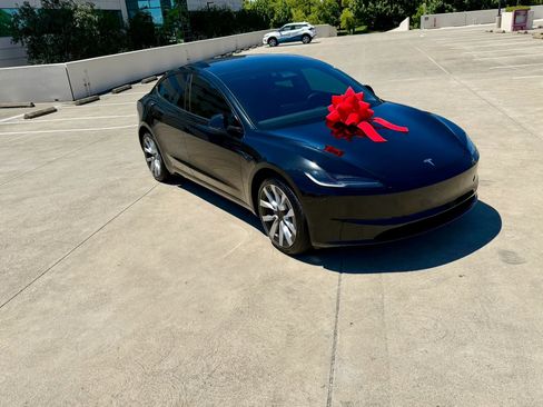 Used 2025 Tesla Model 3 RWD image 55