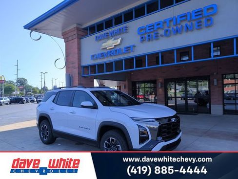 Used 2026 Chevrolet Equinox ACTIV w/ Safety and Technology Package AWD/4WD image 1