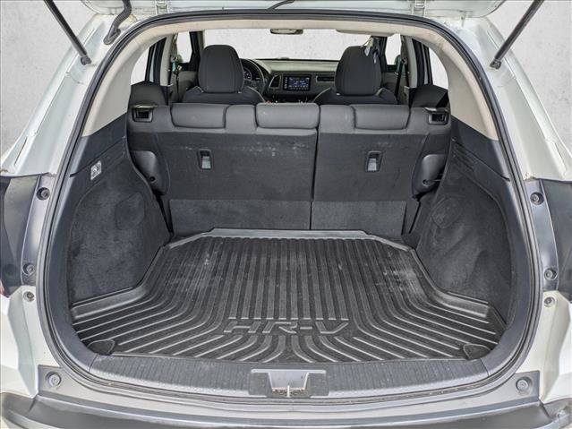 Used 2022 Honda HR-V EX image 6