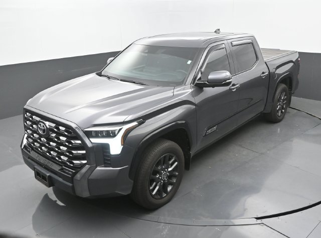 Used 2023 Toyota Tundra Platinum w/ Advanced Package AWD/4WD image 16