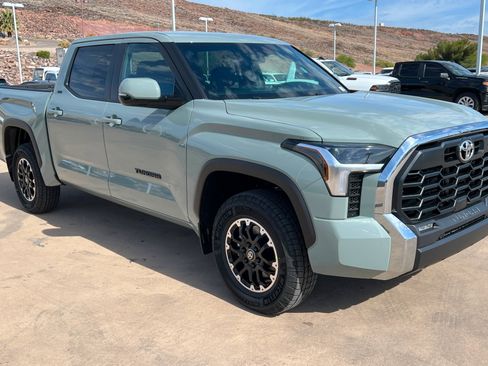 New 2026 Toyota Tundra SR5 AWD/4WD image 7