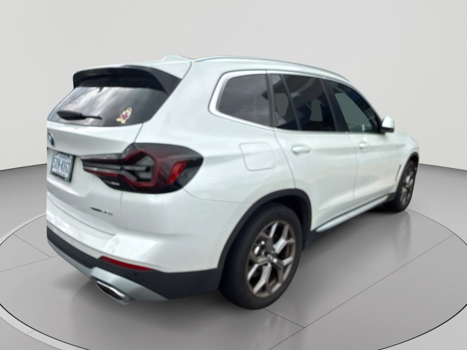 Used 2023 BMW X3 xDrive30i w/ Convenience Package AWD/4WD image 5
