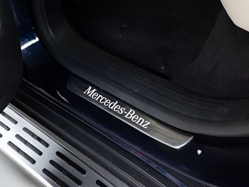 Used 2022 Mercedes-Benz GLE 350 4MATIC image 63