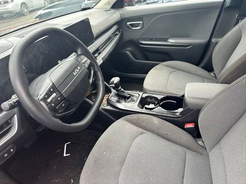 Used 2025 Kia K4 FWD image 11