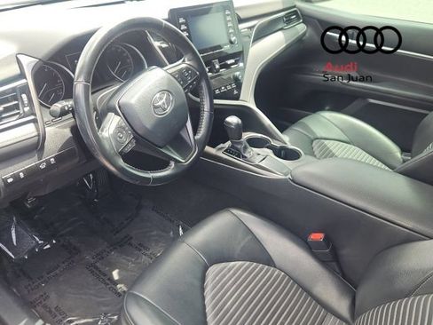 Used 2021 Toyota Camry SE FWD image 13