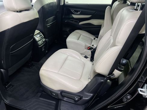 Used 2022 Subaru Ascent Limited w/ Technology Package image 29