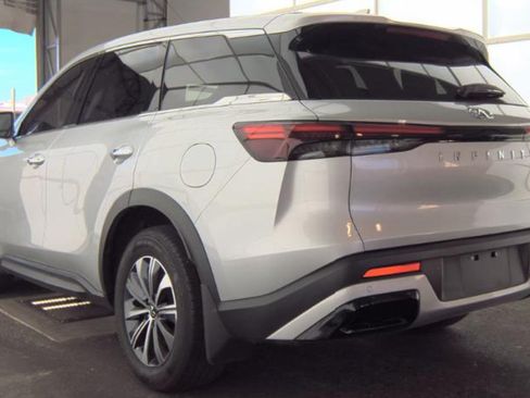 Certified 2023 INFINITI QX60 Pure FWD image 8