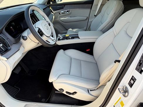 New 2027 Volvo XC90 B6 Ultra AWD/4WD image 16