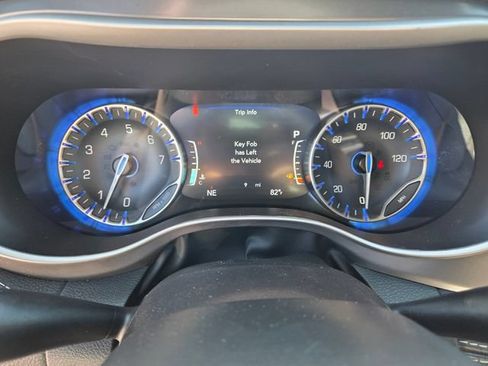 New 2026 Chrysler Pacifica Select FWD image 28