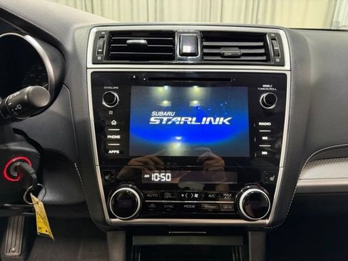 Used 2019 Subaru Outback 2.5i Premium AWD/4WD image 13