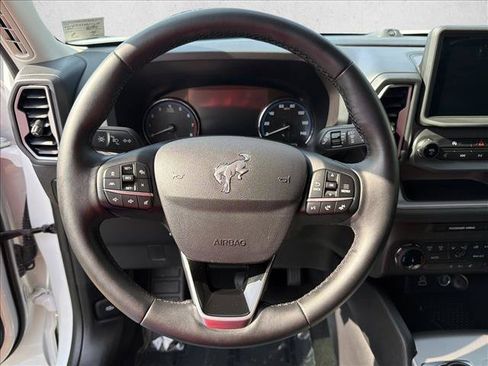 Used 2024 Ford Bronco Sport Outer Banks w/ Tech Package AWD/4WD image 14