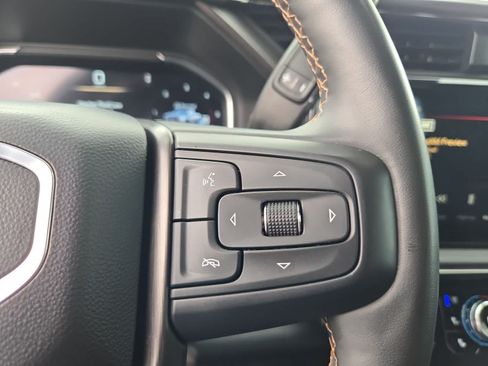 Used 2024 GMC Sierra 2500 AT4 w/ AT4 Premium Plus Package AWD/4WD image 25