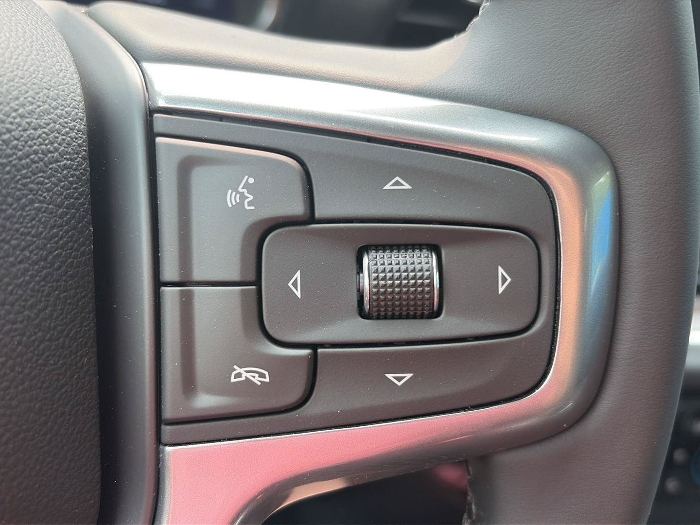 New 2026 Chevrolet Silverado 2500 LTZ w/ LTZ Premium Package AWD/4WD image 14