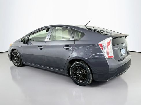 Used 2012 Toyota Prius Two FWD image 6