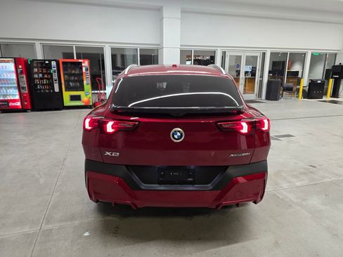 Used 2025 BMW X2 xDrive28i w/ Premium Package AWD/4WD image 5