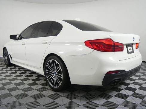 Used 2019 BMW 530i w/ M Sport Package image 5