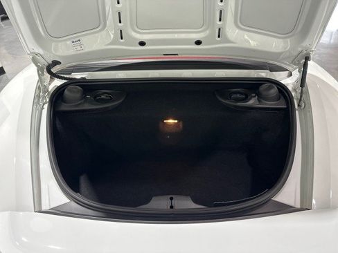 Used 2017 Porsche 718 Boxster RWD image 23
