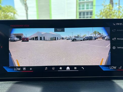 Used 2025 BMW i4 eDrive40 w/ M Sport Package RWD image 31