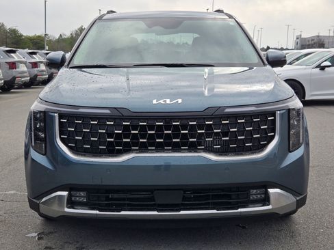 New 2026 Kia Carnival SX image 2