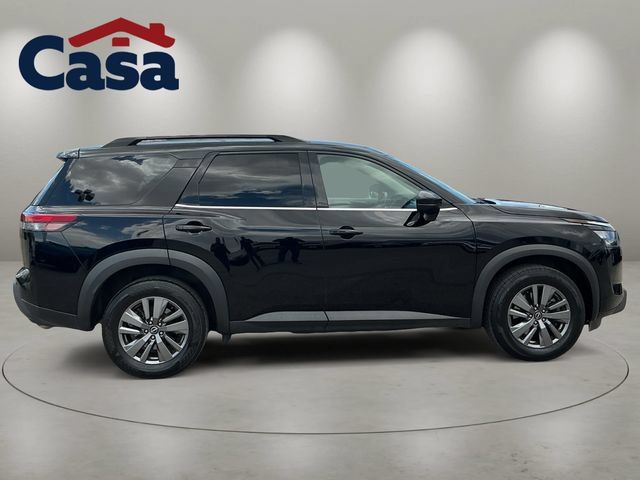 Used 2025 Nissan Pathfinder SV AWD/4WD image 7