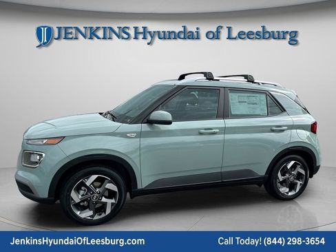 New 2026 Hyundai Venue SEL image 10