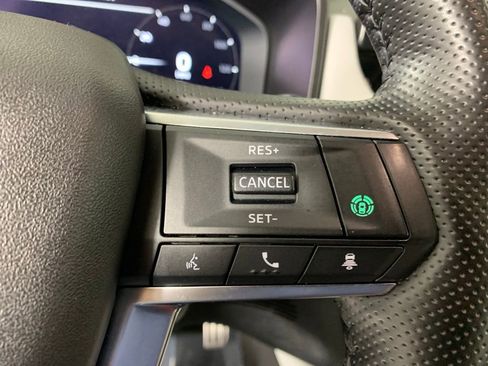 Used 2025 Mitsubishi Outlander SEL FWD image 23