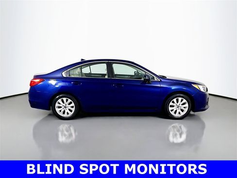 Used 2017 Subaru Legacy 2.5i Premium image 3