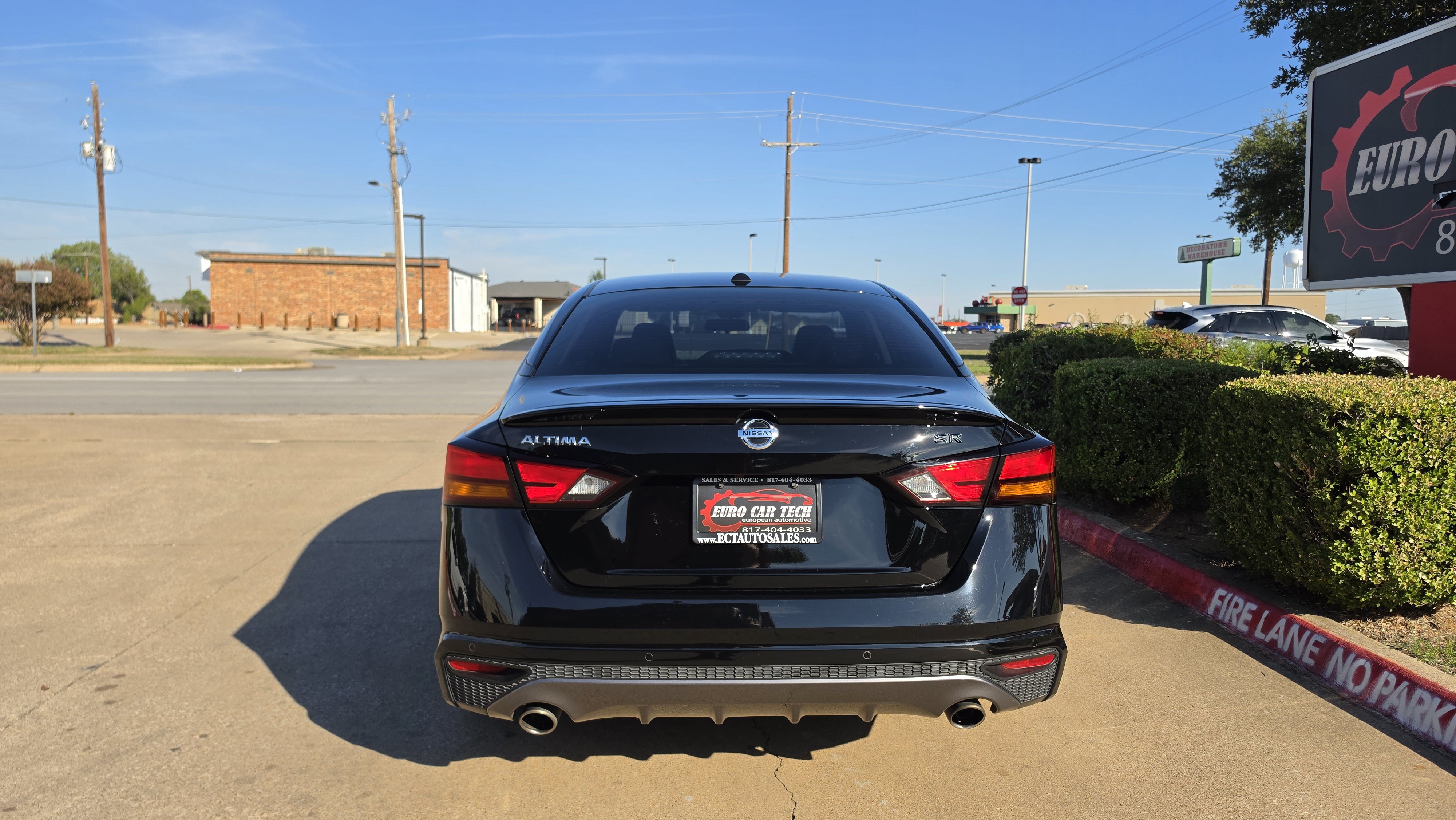 Used 2020 Nissan Altima 2.5 SR FWD image 4