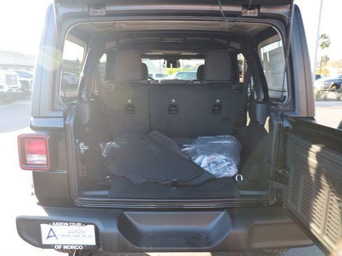 New 2026 Jeep Wrangler Sport S image 33