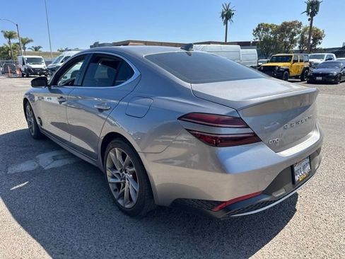 Used 2022 Genesis G70 2.0T RWD image 7