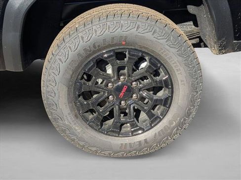 New 2026 GMC Canyon Elevation w/ Convenience Package AWD/4WD image 10