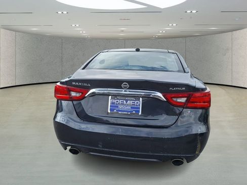 Used 2017 Nissan Maxima Platinum image 4