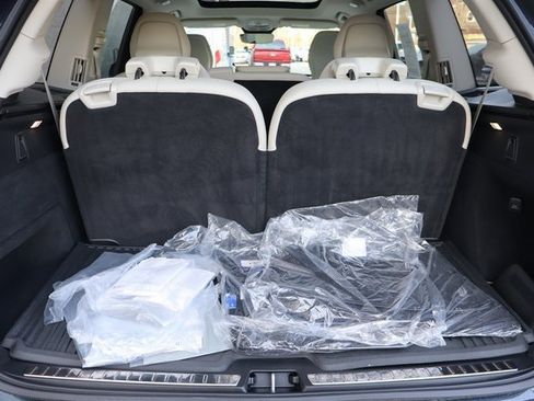 Used 2025 Volvo XC90 B6 Plus w/ Protection Package Premier image 29