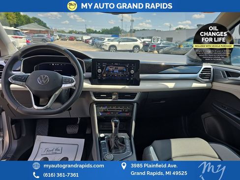 Used 2025 Volkswagen Taos SEL w/ Black Wheel Plus Package AWD/4WD image 12