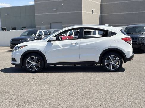 Used 2022 Honda HR-V EX image 9