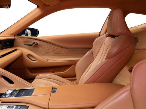 Used 2019 Lexus LC 500 Coupe w/ Sport Package image 32