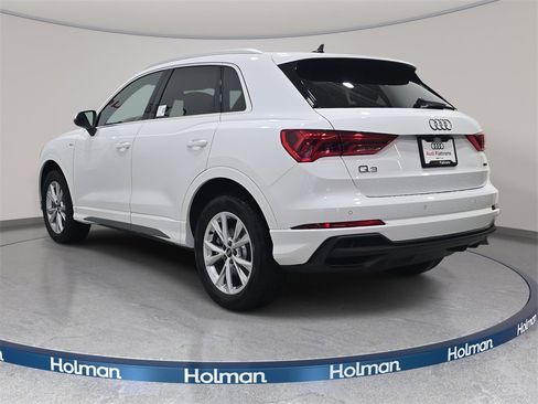 Used 2025 Audi Q3 2.0T Premium w/ Convenience Package image 7