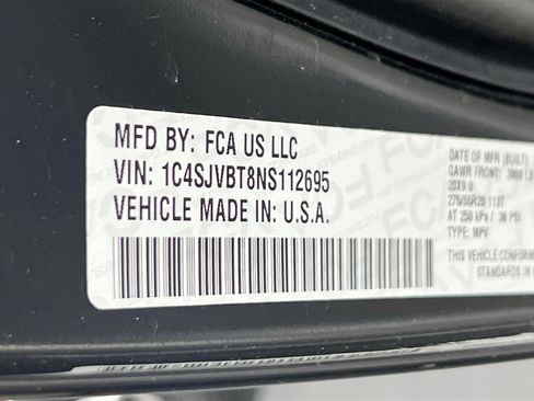 Used 2022 Jeep Wagoneer Series II image 31