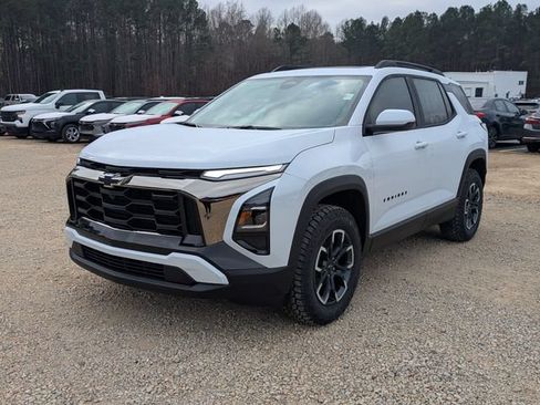 New 2026 Chevrolet Equinox ACTIV w/ Convenience Package III AWD/4WD image 5