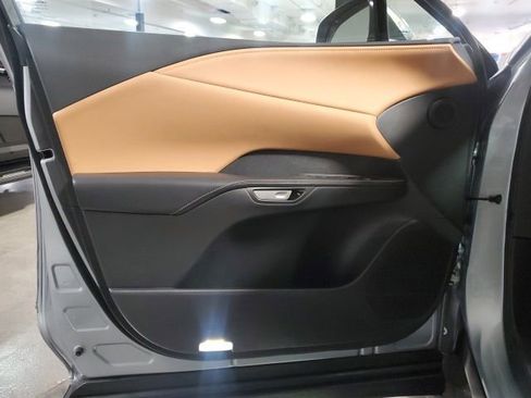 Used 2023 Lexus RX 350 Premium w/ Accessory Package image 11