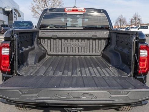 New 2026 GMC Canyon Elevation image 14