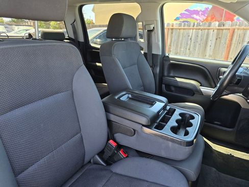 Used 2018 Chevrolet Silverado 1500 LT w/ All Star Edition AWD/4WD image 11