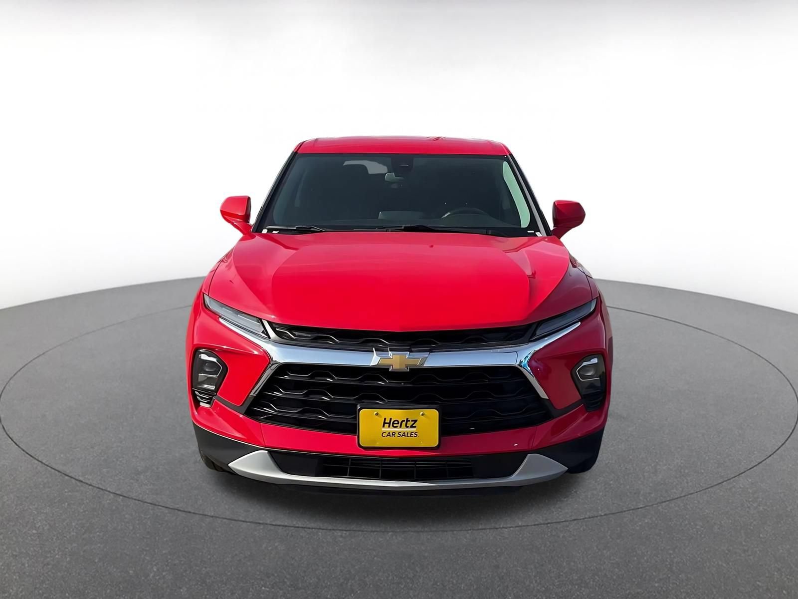 Used 2025 Chevrolet Blazer LT FWD image 4