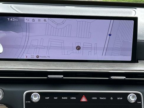 Used 2025 Genesis GV80 3.5T Advanced image 30