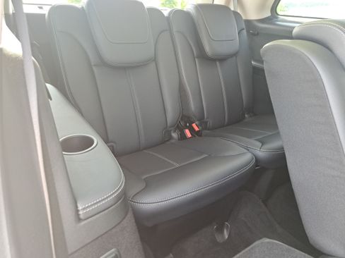 Used 2012 Mercedes-Benz GL 450 4MATIC image 12